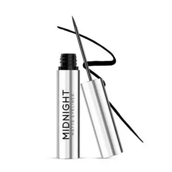 RENEE Midnight Matte Eyeliner, самый темный черный, стойкая, не размазывающаяся и водостойкая формула, наносится одним движением, содержит витамин Е, ромашку и 2,5 мл