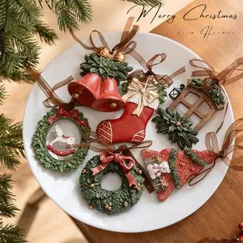 Resin Hanging Ornaments Festive Colorful Pendant Cartoon Pendant Vibrant Resin Pendant for Family Celebration