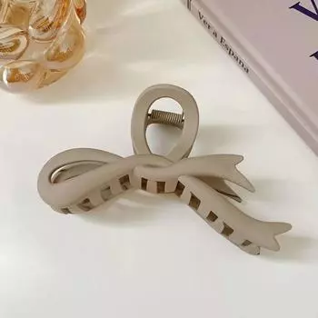 Resin Matte Bow Hair Clips Plastic Shark Clips Portable Acrylic Twisted Hair Claws Work