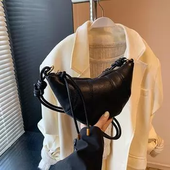 Retro Autumn and Winter Maillard Brown Super Hot Crossbody Bag Black without pendant