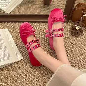 Retro ballet style flat bottom shallow mouth single shoes women s 2025 new spring and autumn round head bow soft sole Mary Jane shoes 35 розы красного