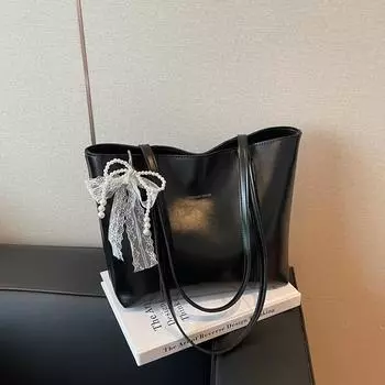 Retro big bag women s new trendy niche design shoulder bag large capacity commuter extra large bag