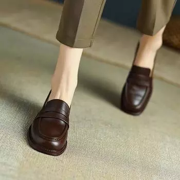 Ретро британские маленькие кожаные туфли женские коричневые толстые каблуки средние одинарные туфли с одной педалью 35 коричневый