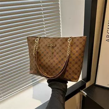 Ретро цепочка переносная сумка через плечо простая сумка тоут женская 2024 новая женская сумка модная сумка для поездок на работу большой вместимости чёрный