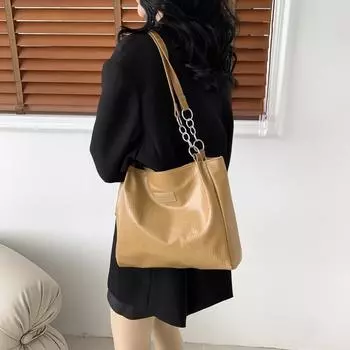 Сумка-тоут в стиле ретро с крокодиловым узором для женщин 2024 года, новая весенняя портативная модная сумка большой вместимости через плечо чёрный