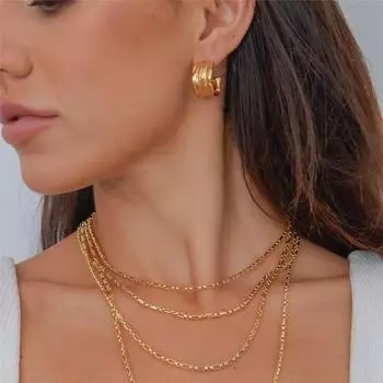 Retro design earrings 18K gold stainless steel pleated C-shaped earrings personalized fashion high sense earrings fashion