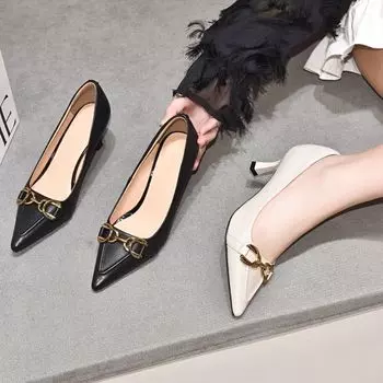 Retro European and American high heels women s thin heels 2025 spring and autumn high heels shallow mouth pointed metal belt buckle decorative s 34