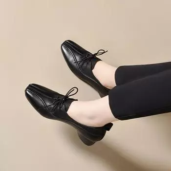 Retro first-layer cowhide commuter lace-up small leather shoes, spring new women s deep-mouth single shoes, low flat bottom 34