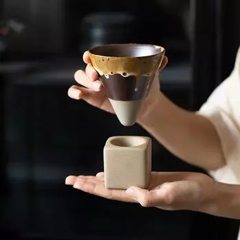 Ретро грубая керамическая кофейная чашка с основанием креативная коническая чашка в форме цветка для латте бытовая чашка для чая керамическая воронка для обжига кофе 200ml