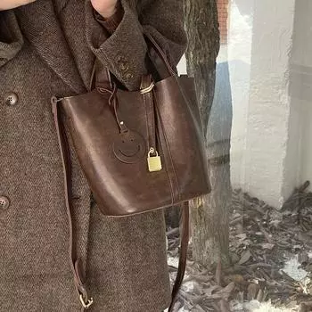 Retro Hand-held Vegetable Basket Bag, Women s Autumn and Winter Fashionable Bucket Bag, Versatile Crossbody Bag чёрный