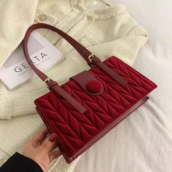 Ретро красная бархатная сумка на плечо легкая роскошная модная нишевая дизайнерская текстурная сумка элегантная женская новая осенне-зимняя маленькая квадратная упаковка