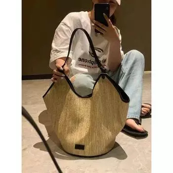 Retro Large Capacity Raffia Satchel Underarm Bag Picture Color