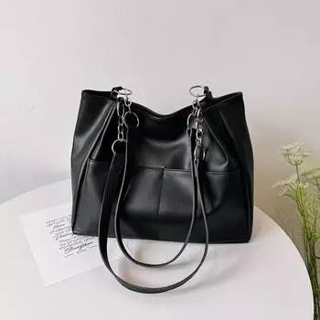 Retro large-capacity tote bag women s 2024 new texture spring and summer fashion commuting shoulder armpit bag чёрный