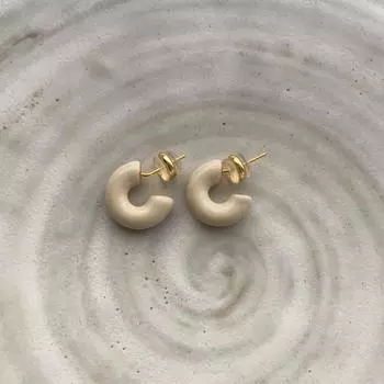 Ретро Легкая Роскошь Высокий Класс C-Тип Серьги с Эмалью Женские Серьги Неправильной Формы Персонализированные Серьги