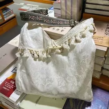 Retro Literary And Artistic National Style Bag New Chinese Handbag Tassel Suizi Women S Bag One Shoulder Niche Messenger Bag