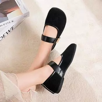 Retro Mary Jane shoes women s summer new buckle shallow mouth flat sole single shoes versatile casual Doudou shoes 35