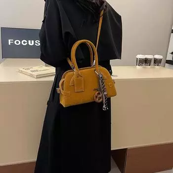 Ретро матовая сумка женская 2024 осень и зима новая мода простая темпераментная сумка-ракушка высококачественная сумка-мессенджер