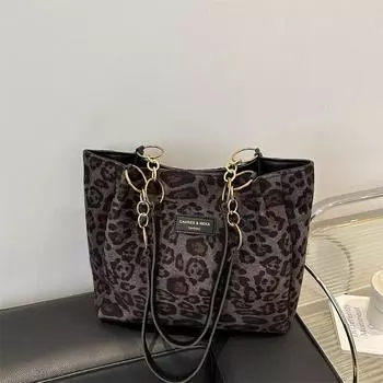 Retro matte large-capacity leopard print bag women s 2025 autumn and winter versatile messenger bag single shoulder tote bag