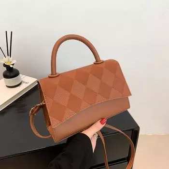 Ретро мода маленькая квадратная сумка простая женская сумка 2024 осень новая повседневная сумка через плечо нишевый дизайн сумка-мессенджер чёрный