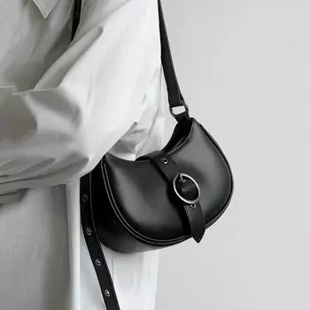 Ретро мотоциклетная сумка через плечо для женщин, новая фактура кожи, серебристые роскошные дизайнерские сумки, темпераментные шикарные сумки подмышками