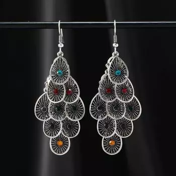 Retro new Chinese ethnic style fringed earrings, feather water droplets, long multi-layer earrings, femininity high-end earrings.