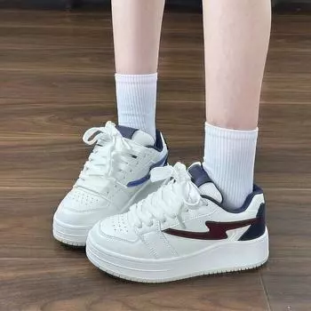 Ретро нишевая обувь для макетов, женская обувь ins tide 2025, осень, новые студенческие маленькие белые туфли, универсальная спортивная и повседневная обувь 35