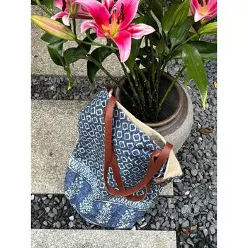 Retro Personalized Pattern Shoulder Bag Women 2025 New Artistic Style Tie-dye Handbag Versitile Fashion Messenger Bag Blue