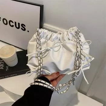 Ретро персонализированная сумка-ведро 2024 зимняя новая сумка женская модная сумка-мессенджер через плечо повседневная сумка для поездок на работу чёрный