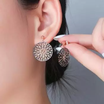 Ретро полые резные геометрические круглые металлические серьги Ins Temperament High-end Fashion Dream Catcher серьги для женщин