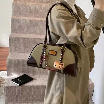 Ретро портативная модная повседневная сумка подмышку женская иностранного стиля 2024 года новая простая нишевая сумка-подушка прилив Without pendant чёрный