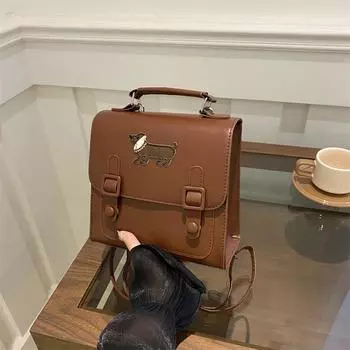 Ретро повседневная сумка-рюкзак для поездок на работу, осень 2024, новая высококачественная сумка через плечо с нишевым дизайном, маленькая квадратная сумка чёрный