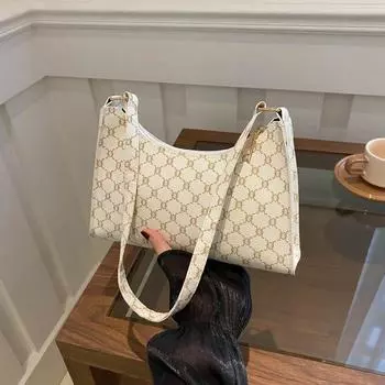 Ретро пригородная модная фактурная сумка через плечо подмышкой 2024 года осень новая универсальная простая маленькая квадратная сумка