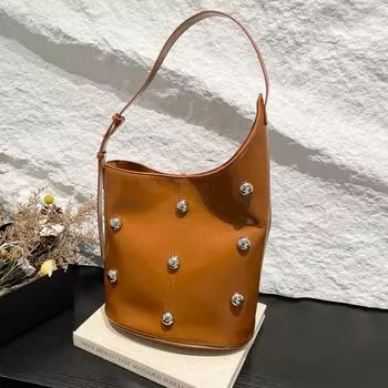 Ретро Простая Сумка-ведро Темперамент Женская Зимняя Дизайнерская Сумка Через Плечо С Заклепками Универсальная Сумка 28*17*28 красный