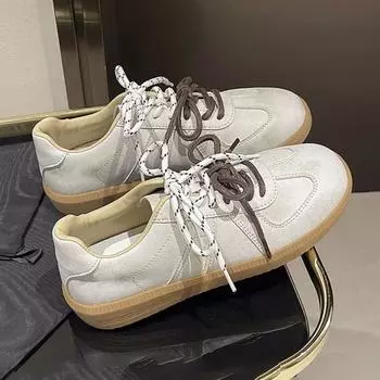 Ретро Роскошные кожаные туфли для женщин Дизайнерские легкие женские туфли на плоской подошве Модные повседневные спортивные туфли Zapatos De Mujer 35