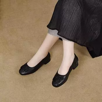 Retro round buckle light mouth commuting single shoes women s spring and summer round head thick heel sheepskin fashion soft surface 34