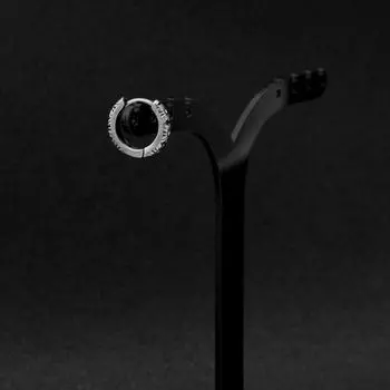 Ретро серьги Индивидуальные панк темные серьги из нержавеющей стали Хип-хоп тренд Парные серьги с цветочным узором