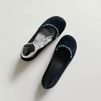 Retro shallow leather small single shoes women s one-pedal round head grandma shoes beaded with skirt flats 35