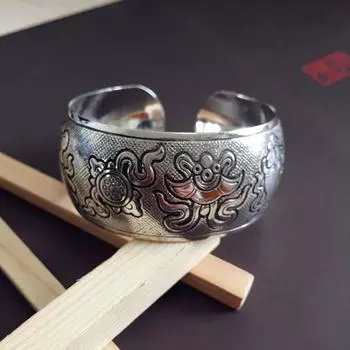 Retro silver bracelet engraved opening wide bracelet fashionable personality Miao silver old antique jewelry