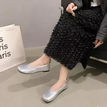 Retro simple grandma shoes 2024 spring and autumn new big round head one pedal Doudou shoes fashionable outer wear lazy shoes 35 чёрный