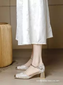 Retro square head high heels women s hollow 2025 summer new Chinese style cheongsam single shoes thick heel bag head sandals women 35 абрикосовый