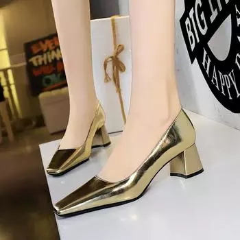 Retro style women s shoes medium heel thick heel small square head shallow mouth pedicure versatile banquet spring and autumn single shoes 34 серебряный