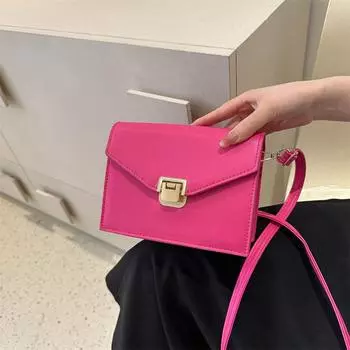 Ретро сумка женская 2024 летняя новая модная повседневная сумка через плечо в иностранном стиле повседневная простая маленькая квадратная сумка через подмышку женская темно-коричневого