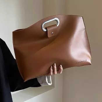 Ретро-сумки для женщин, новые, из мягкой кожи, большой емкости, летние, простые, универсальные, ручные, квадратные сумки (30cm<Max Length<50cm)