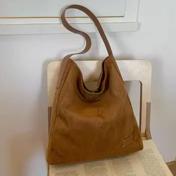 Retro texture matte bag, new shoulder messenger bag, underarm tote bag, large-capacity women s bag. коричневый