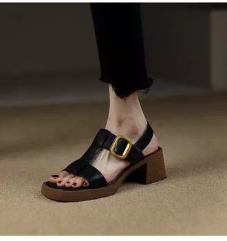 Retro thick-heeled sandals women s medium heel with open-toed waterproof table thick-soled square-headed Roman sandals summer new models 34 коричневый