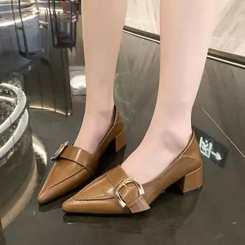 Ретро-туфли из кожи. Новые весенние туфли-лодочки. Повседневные туфли Мэри Джейн с неглубоким носком. Толстый средний каблук. Острый нос. Женская обувь. 35 хаки