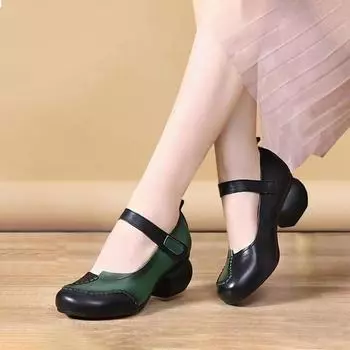 Ретро-туфли женские 2025 весна новые мягкие подошвы средний каблук толстый каблук туфли для мам в этническом стиле для женщин среднего и пожилого возраста кожаные туфли 35 чёрный