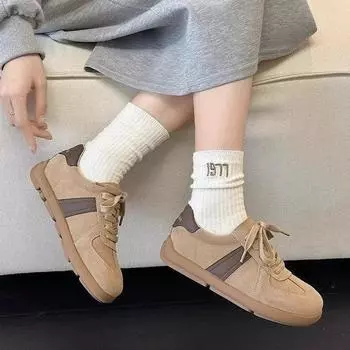 Retro versatile German training shoes women s 2024 autumn new light and comfortable color matching flat-bottomed classic sports board shoes 35