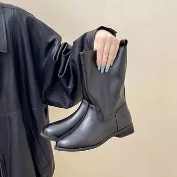 Retro versatile round head leather boots thick heel high heel medium boots women s autumn and winter white and thin motorcycle boots tide 35