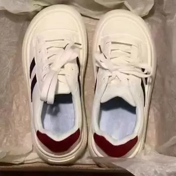 Ретро универсальные туфли Tide Little White женские весенние и осенние новые туфли на платформе с большой головой туфли для хлеба обувь Board 35